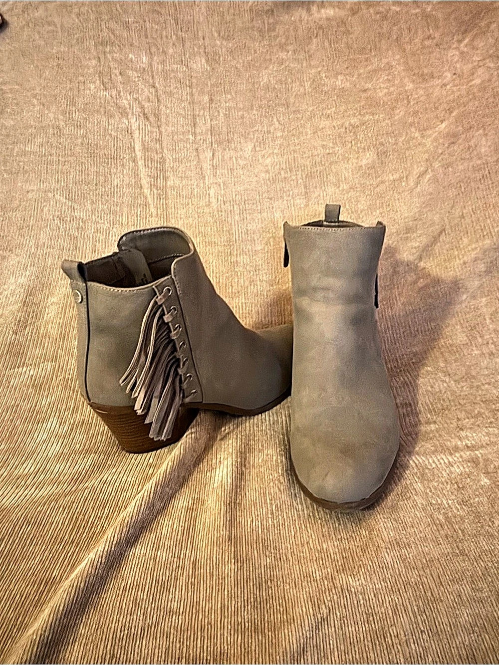 Circus by Sam Edelman Lennon Fringe Ankle Boots Gray US 10 Like New in box